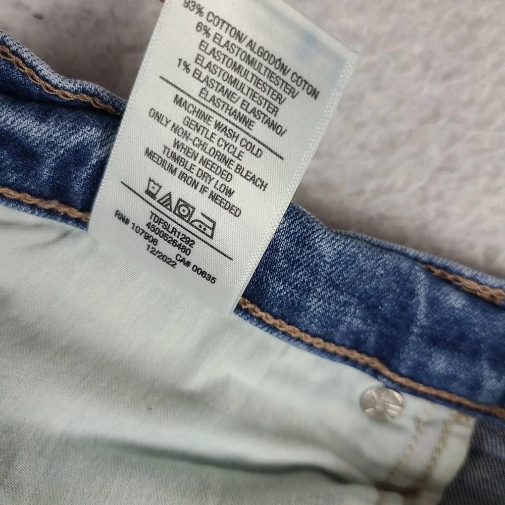 Hudson Jeans Womens 32x30 Blue Nico SLR Straight Leg Distress Light Wash Denim